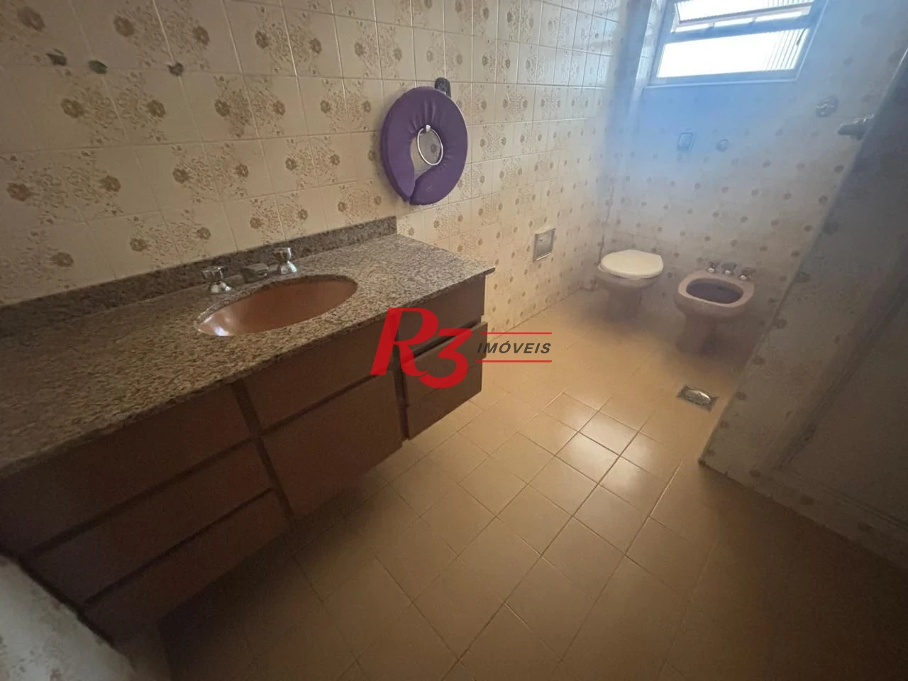 Apartamento com 4 dormitórios à venda, 224 m² por R$ 850.000,00 - Gonzaga - Santos/SP