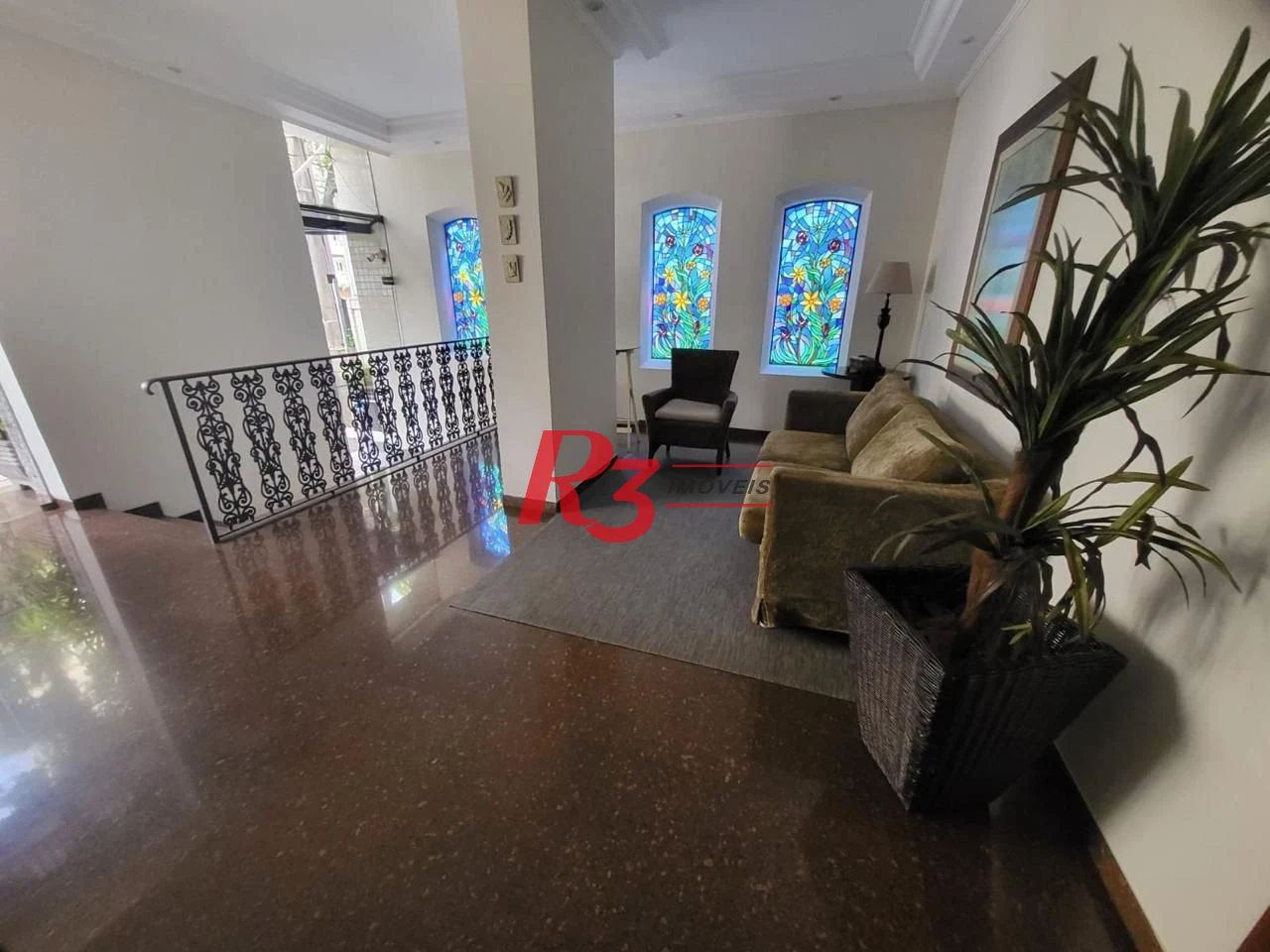 Apartamento com 4 dormitórios à venda, 224 m² por R$ 850.000,00 - Gonzaga - Santos/SP
