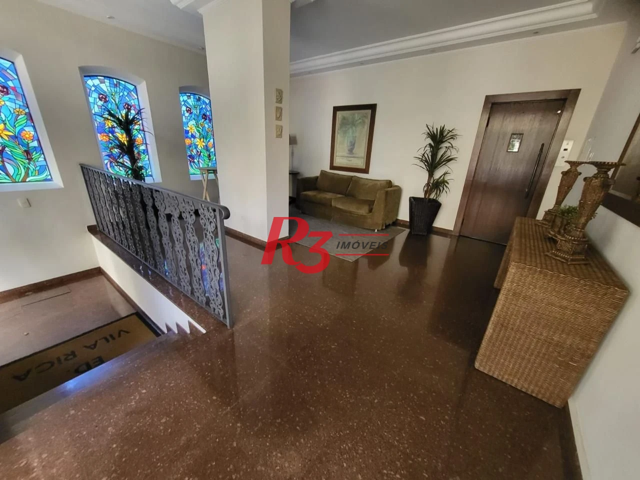 Apartamento com 4 dormitórios à venda, 224 m² por R$ 850.000,00 - Gonzaga - Santos/SP
