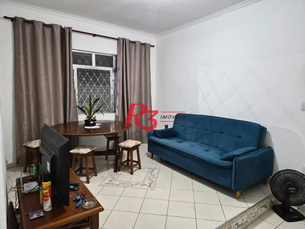 Apartamento com 2 dormitórios à venda, 63 m² por R$ 400.000,00 - Embaré - Santos/SP