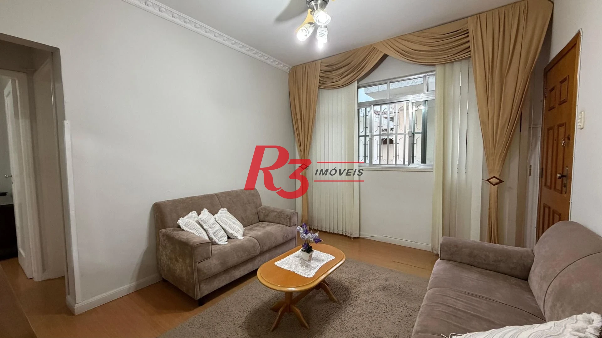 Apartamento com 2 dormitórios à venda, 60 m² por R$ 390.000,00 - Boqueirão - Santos/SP
