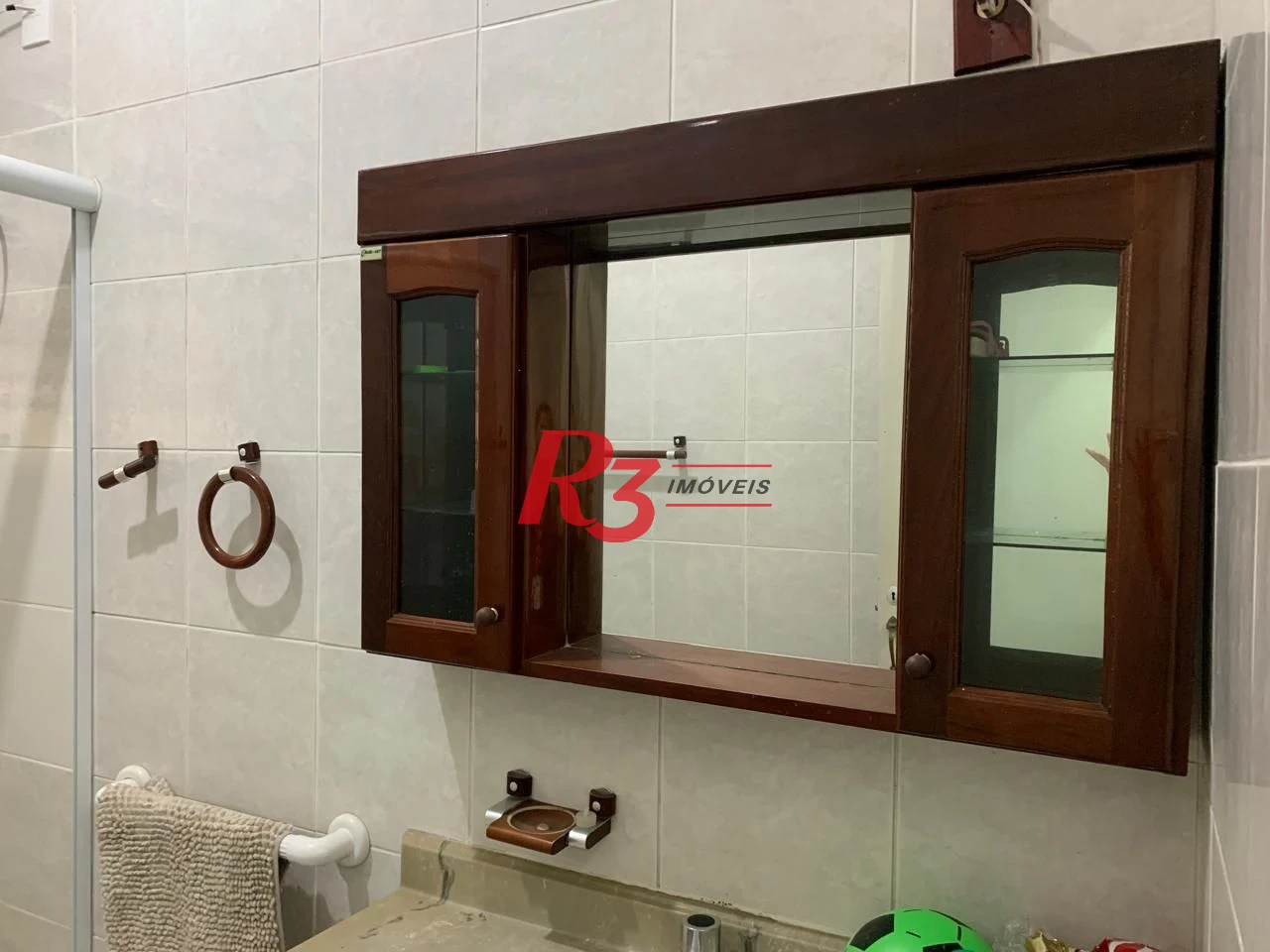 Apartamento com 2 dormitórios à venda, 70 m² por R$ 400.000,00 - Embaré - Santos/SP