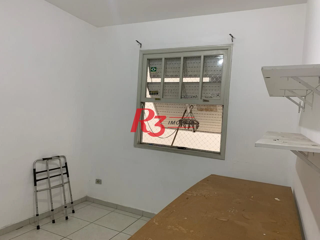 Apartamento com 2 dormitórios à venda, 70 m² por R$ 400.000,00 - Embaré - Santos/SP