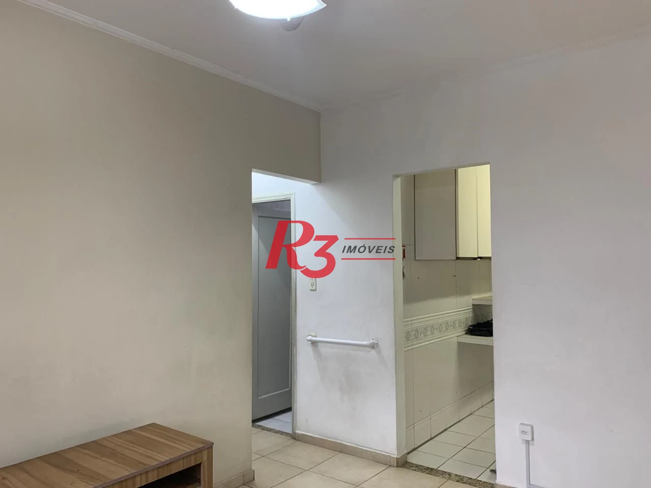 Apartamento com 2 dormitórios à venda, 70 m² por R$ 400.000,00 - Embaré - Santos/SP