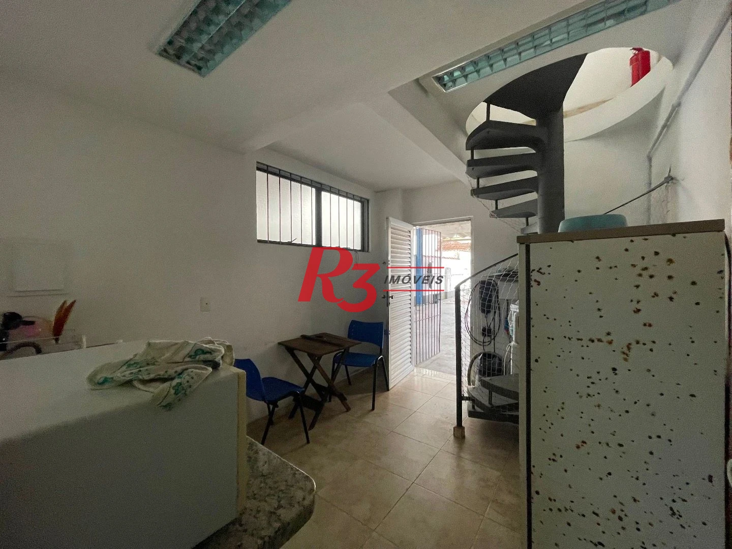 Sobrado para alugar, 321 m² por R$ 25.000,00/mês - Campo Grande - Santos/SP