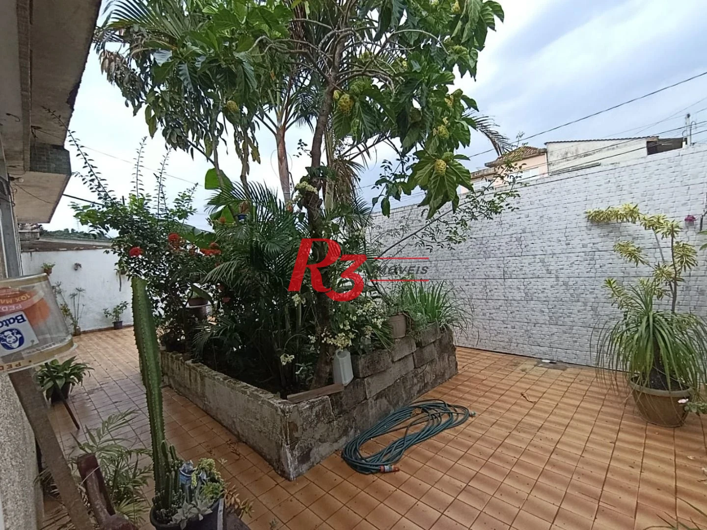 Casa com 4 dormitórios à venda, 142 m² por R$ 630.000,00 - Santa Maria - Santos/SP