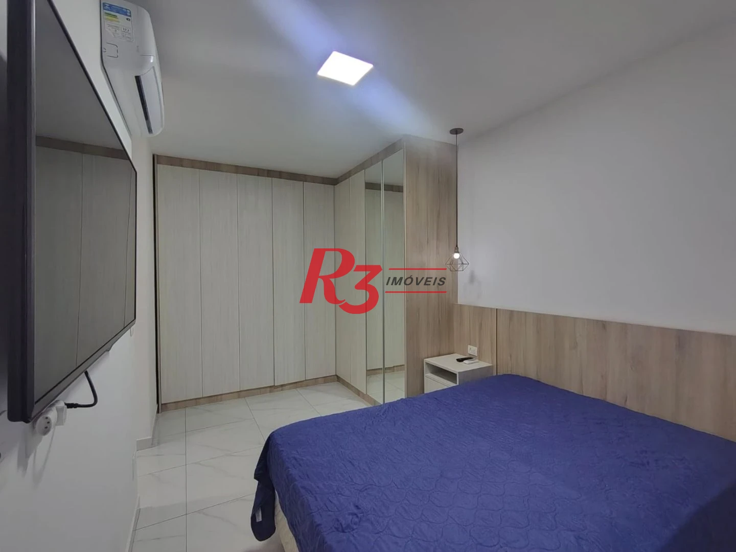 Apartamento com 2 dormitórios para alugar, 74 m² por R$ 7.000,02/mês - Gonzaga - Santos/SP