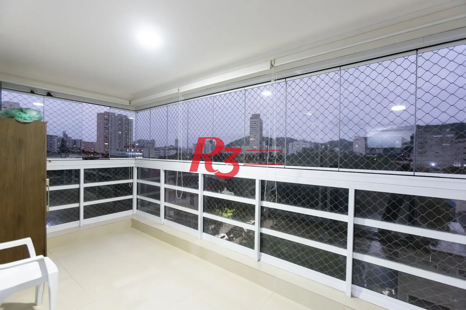 Apartamento com 3 dormitórios à venda, 96 m² por R$ 970.000,00 - Vila Belmiro - Santos/SP