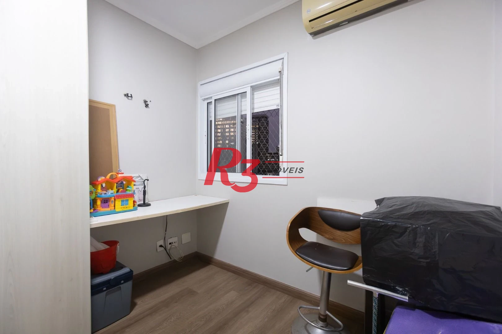 Apartamento com 3 dormitórios à venda, 96 m² por R$ 970.000,00 - Vila Belmiro - Santos/SP