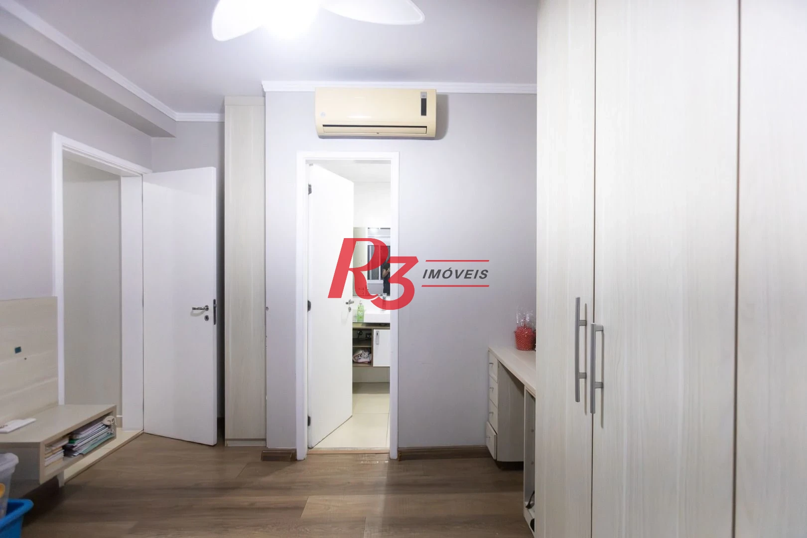 Apartamento com 3 dormitórios à venda, 96 m² por R$ 970.000,00 - Vila Belmiro - Santos/SP