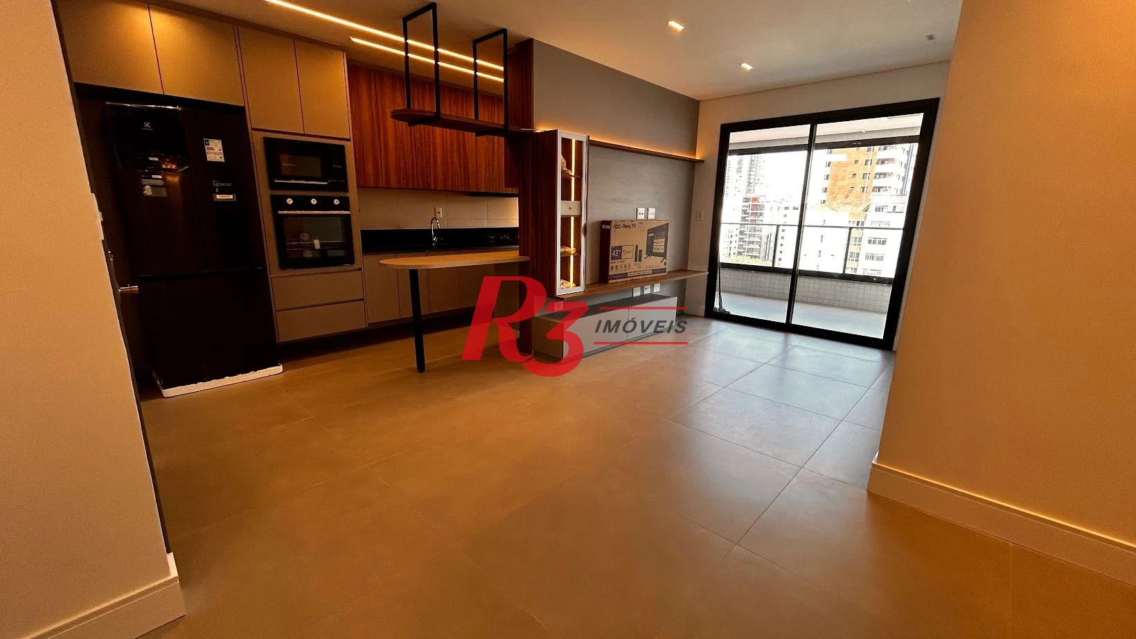 Apartamento com 2 dormitórios à venda, 84 m² por R$ 1.580.000,00 - Gonzaga - Santos/SP