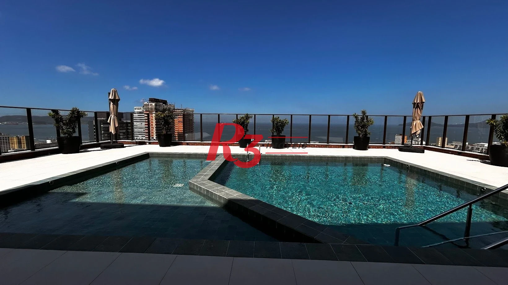 Apartamento com 2 dormitórios à venda, 84 m² por R$ 1.580.000,00 - Gonzaga - Santos/SP