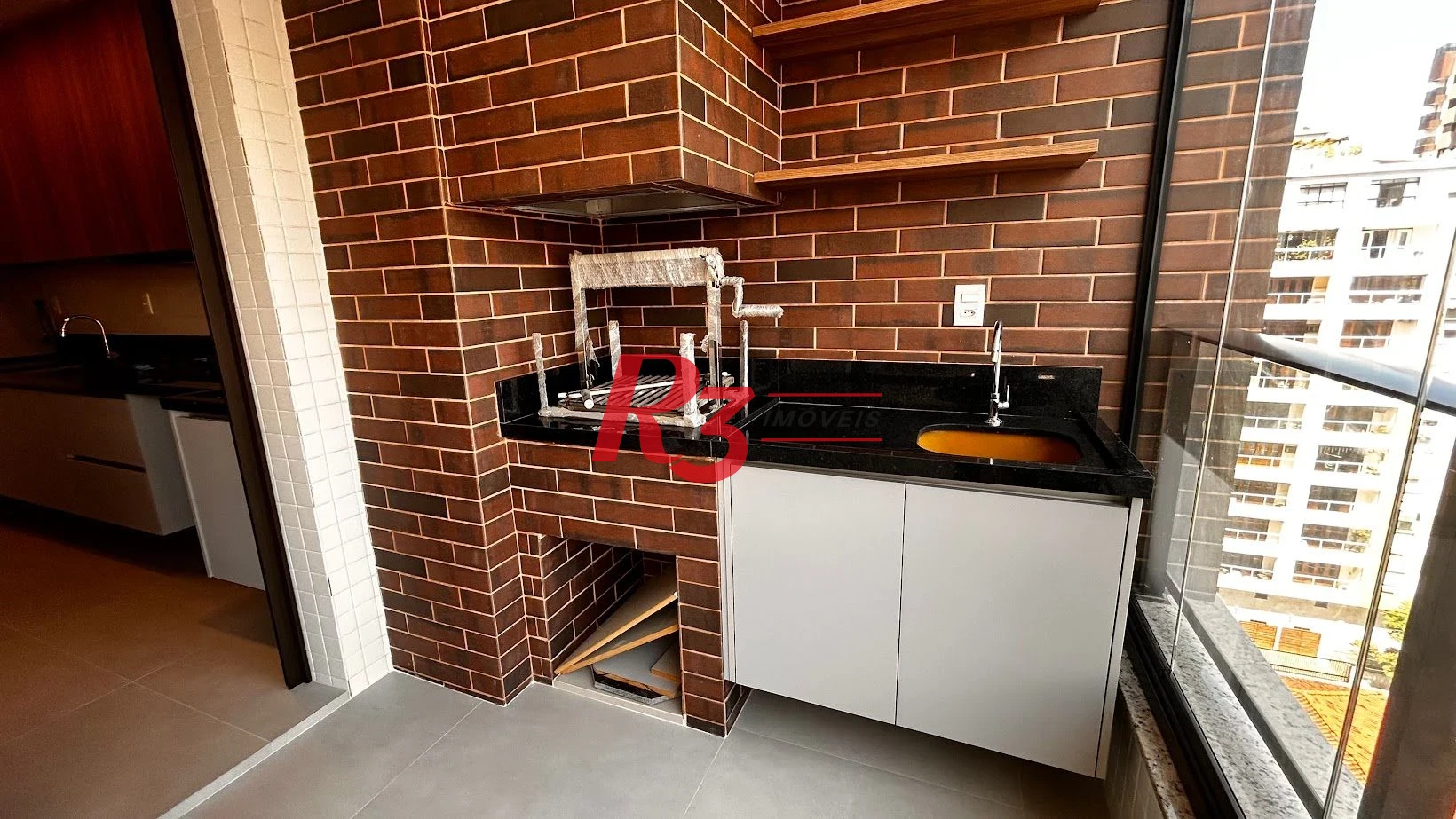 Apartamento com 2 dormitórios à venda, 84 m² por R$ 1.580.000,00 - Gonzaga - Santos/SP