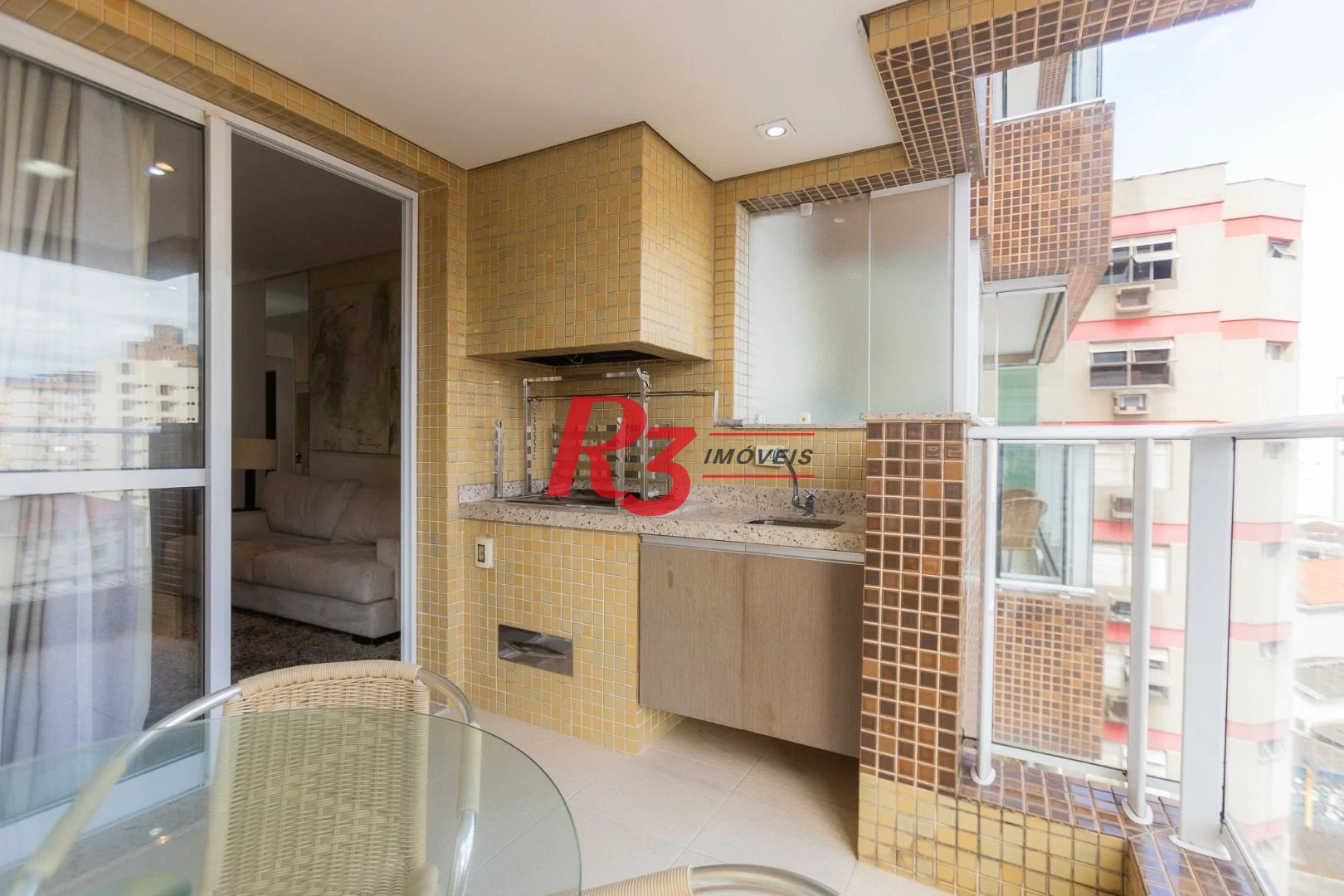 Apartamento para alugar, 117 m² por R$ 6.700,02/mês - Gonzaga - Santos/SP
