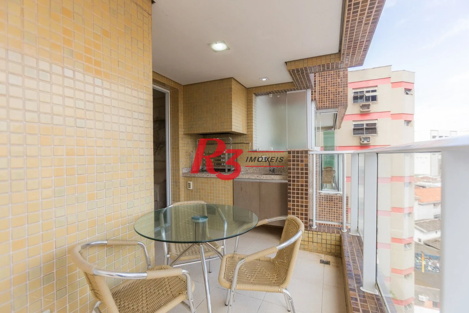 Apartamento para alugar, 117 m² por R$ 6.700,02/mês - Gonzaga - Santos/SP
