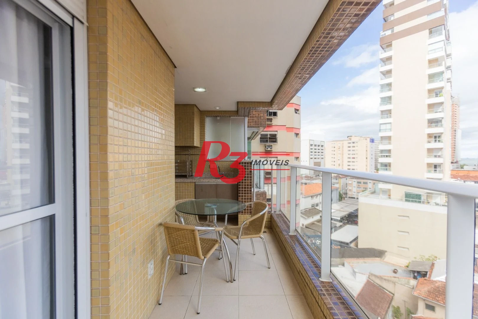 Apartamento para alugar, 117 m² por R$ 6.700,02/mês - Gonzaga - Santos/SP
