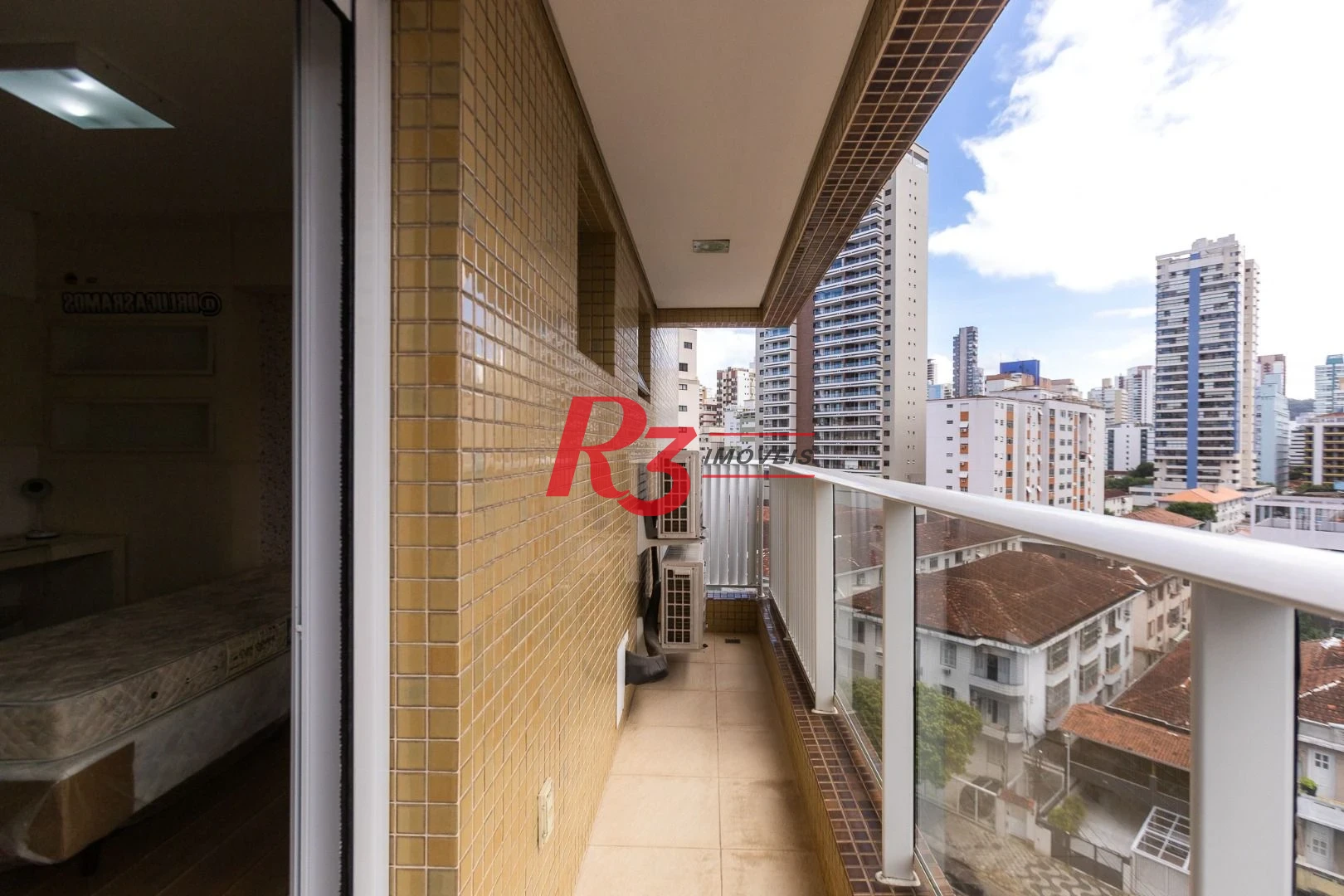 Apartamento para alugar, 117 m² por R$ 6.700,02/mês - Gonzaga - Santos/SP
