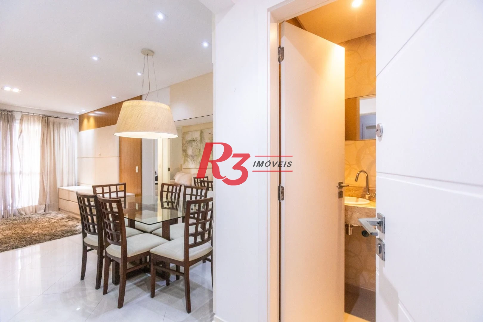 Apartamento para alugar, 117 m² por R$ 6.700,02/mês - Gonzaga - Santos/SP