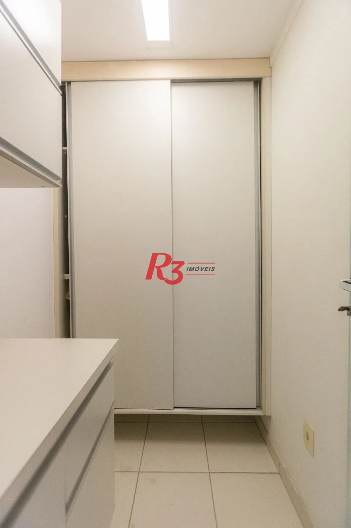 Apartamento para alugar, 117 m² por R$ 6.700,02/mês - Gonzaga - Santos/SP