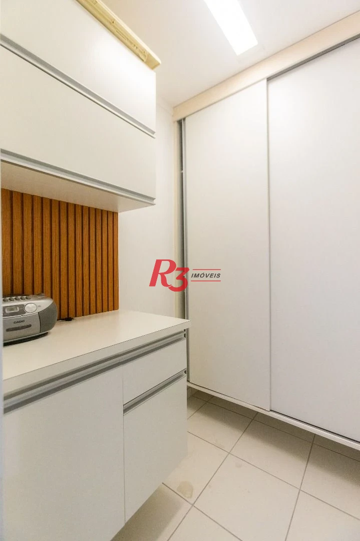 Apartamento para alugar, 117 m² por R$ 6.700,02/mês - Gonzaga - Santos/SP