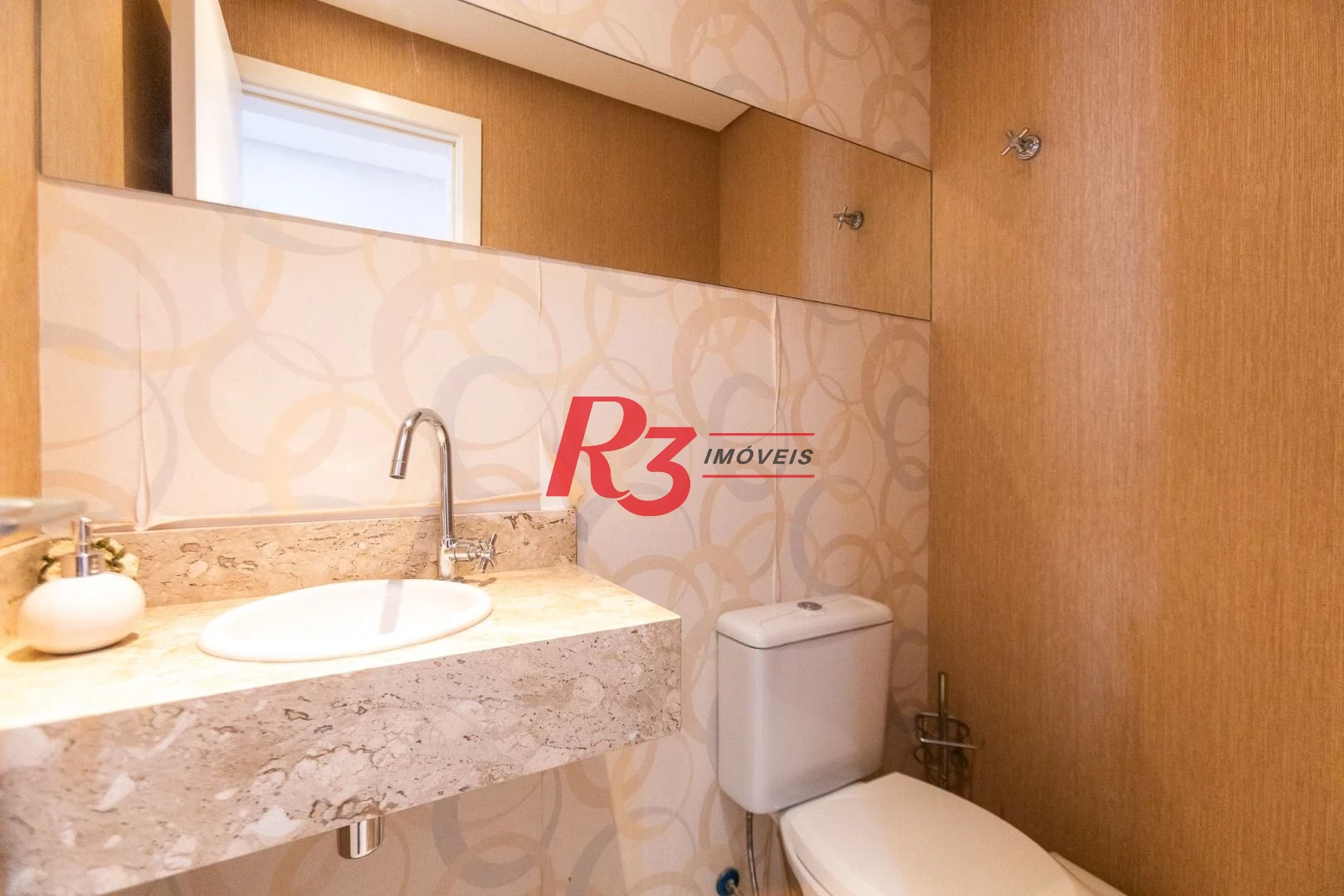 Apartamento para alugar, 117 m² por R$ 6.700,02/mês - Gonzaga - Santos/SP