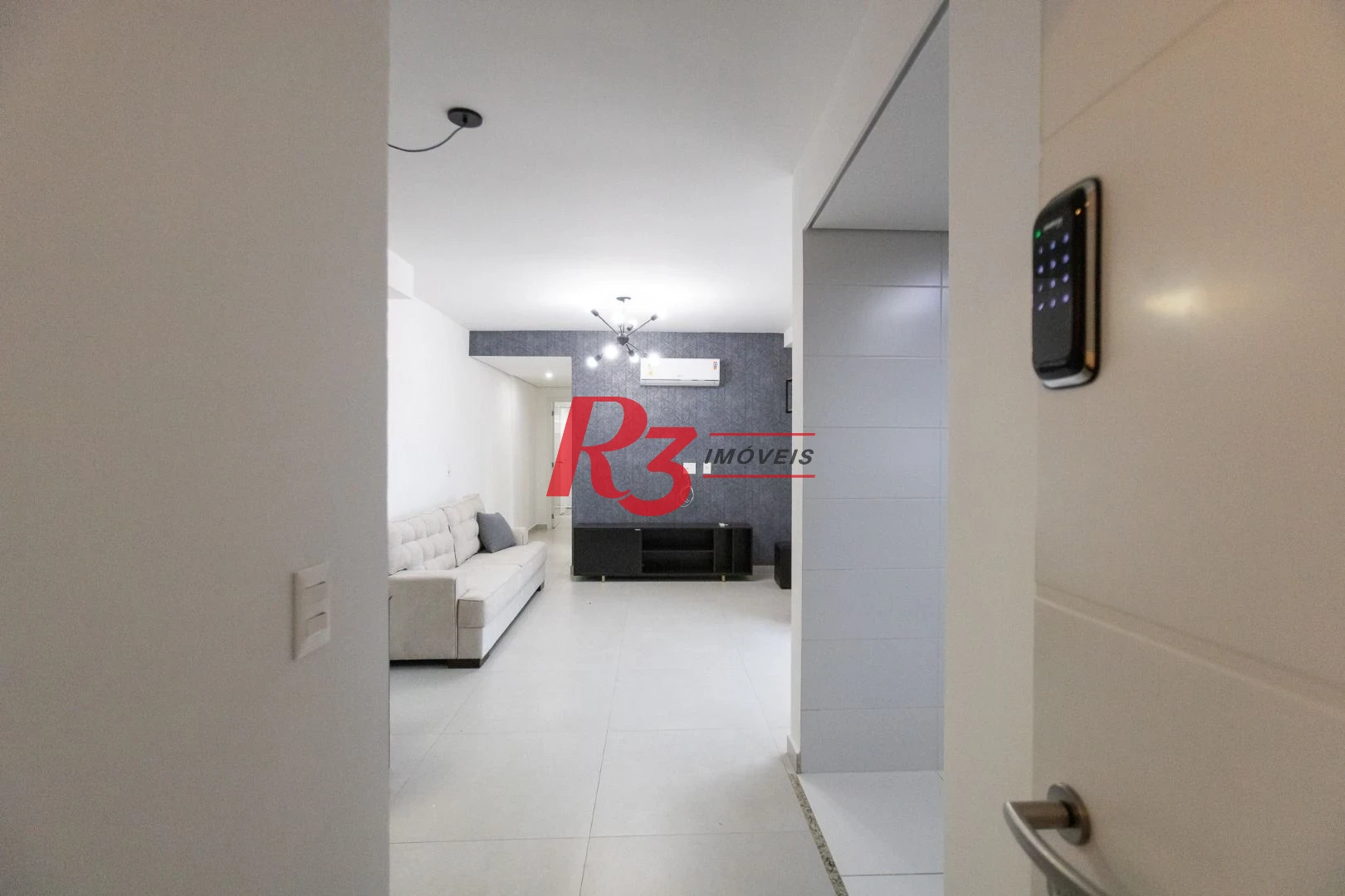 Apartamento com 2 dormitórios para alugar, 90 m² por R$ 5.354,42/mês - Marapé - Santos/SP