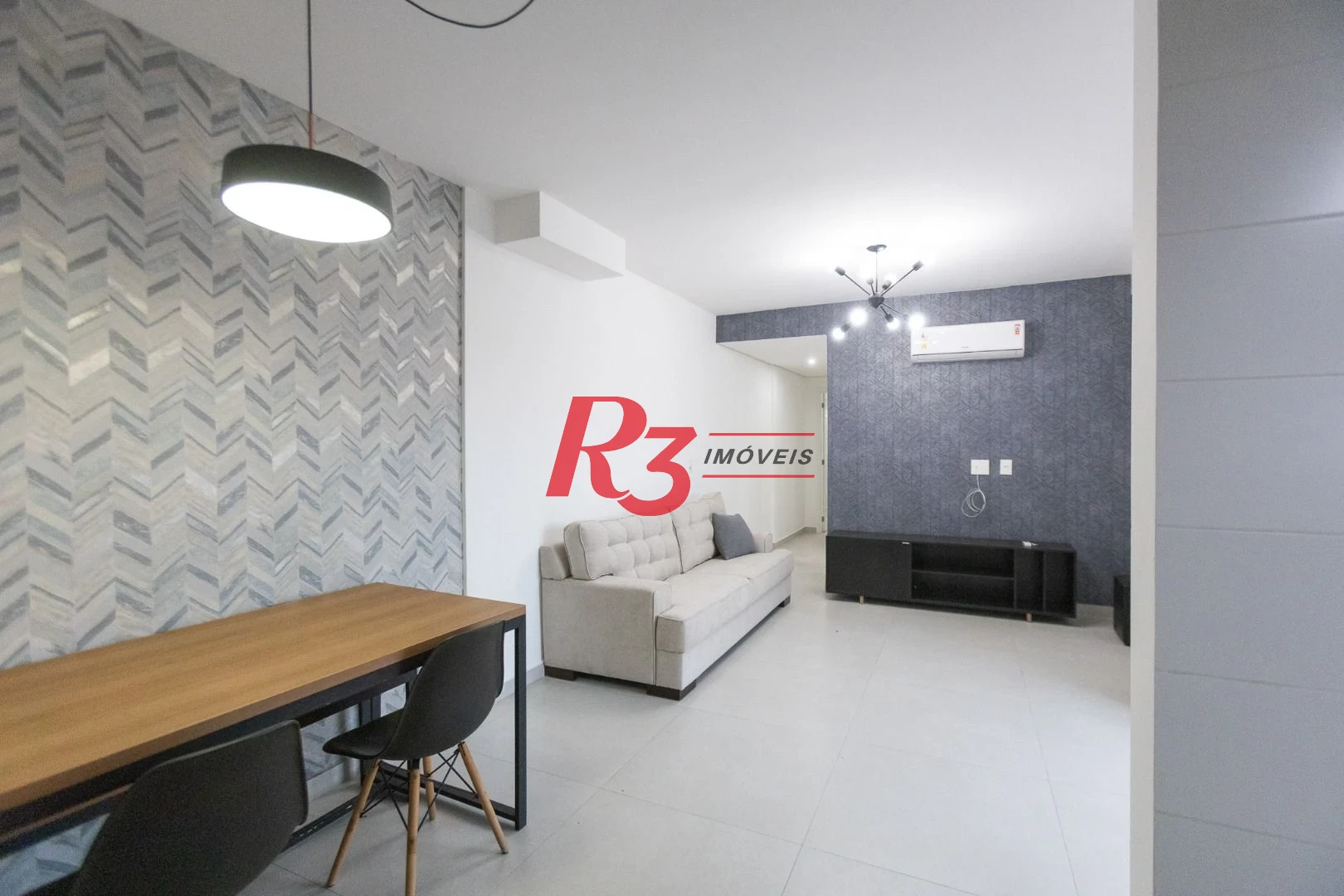 Apartamento com 2 dormitórios para alugar, 90 m² por R$ 5.354,42/mês - Marapé - Santos/SP