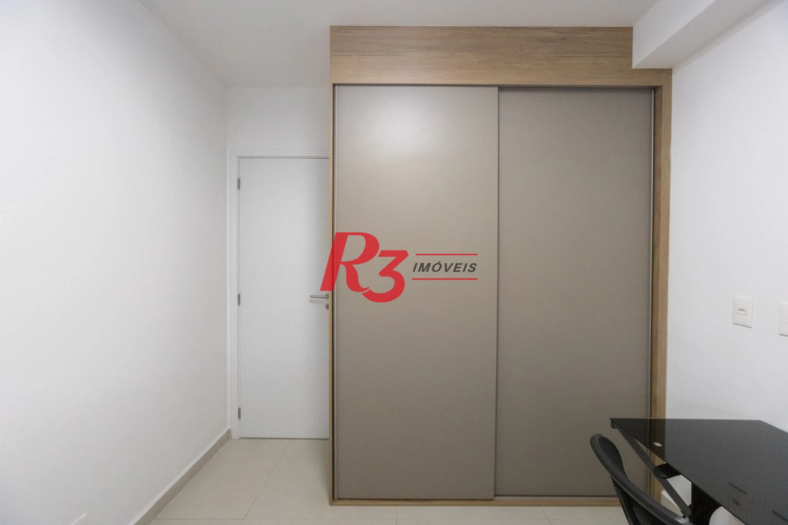 Apartamento com 2 dormitórios para alugar, 90 m² por R$ 5.354,42/mês - Marapé - Santos/SP