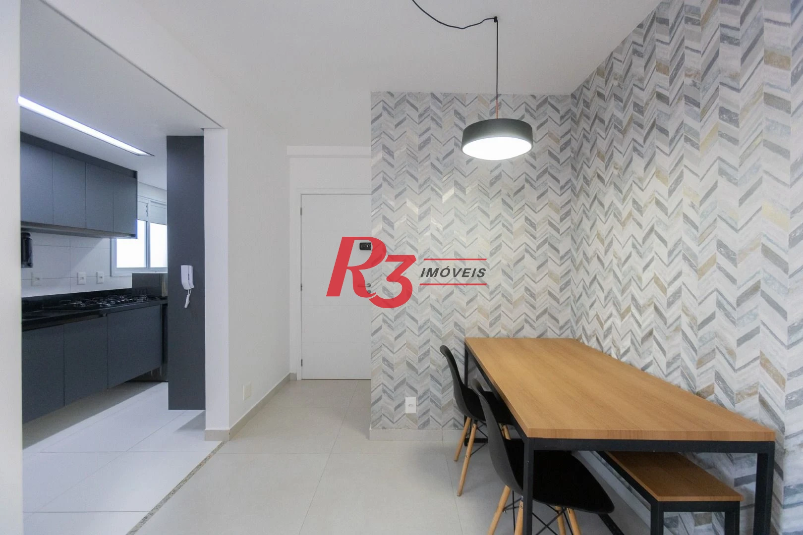 Apartamento com 2 dormitórios para alugar, 90 m² por R$ 5.354,42/mês - Marapé - Santos/SP