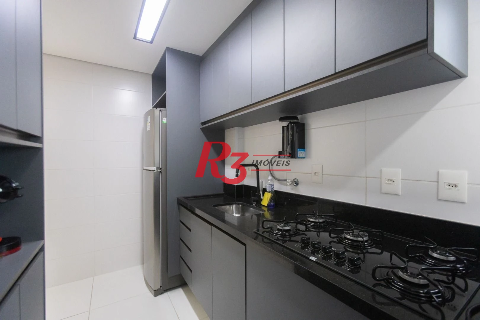 Apartamento com 2 dormitórios para alugar, 90 m² por R$ 5.354,42/mês - Marapé - Santos/SP