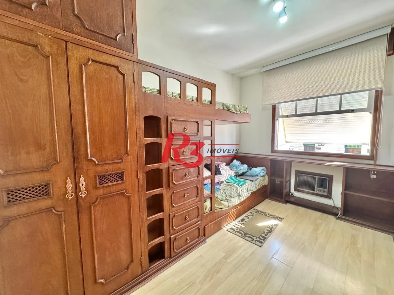 Apartamento com 3 dormitórios à venda, 142 m² por R$ 1.100.000,00 - Boqueirão - Santos/SP