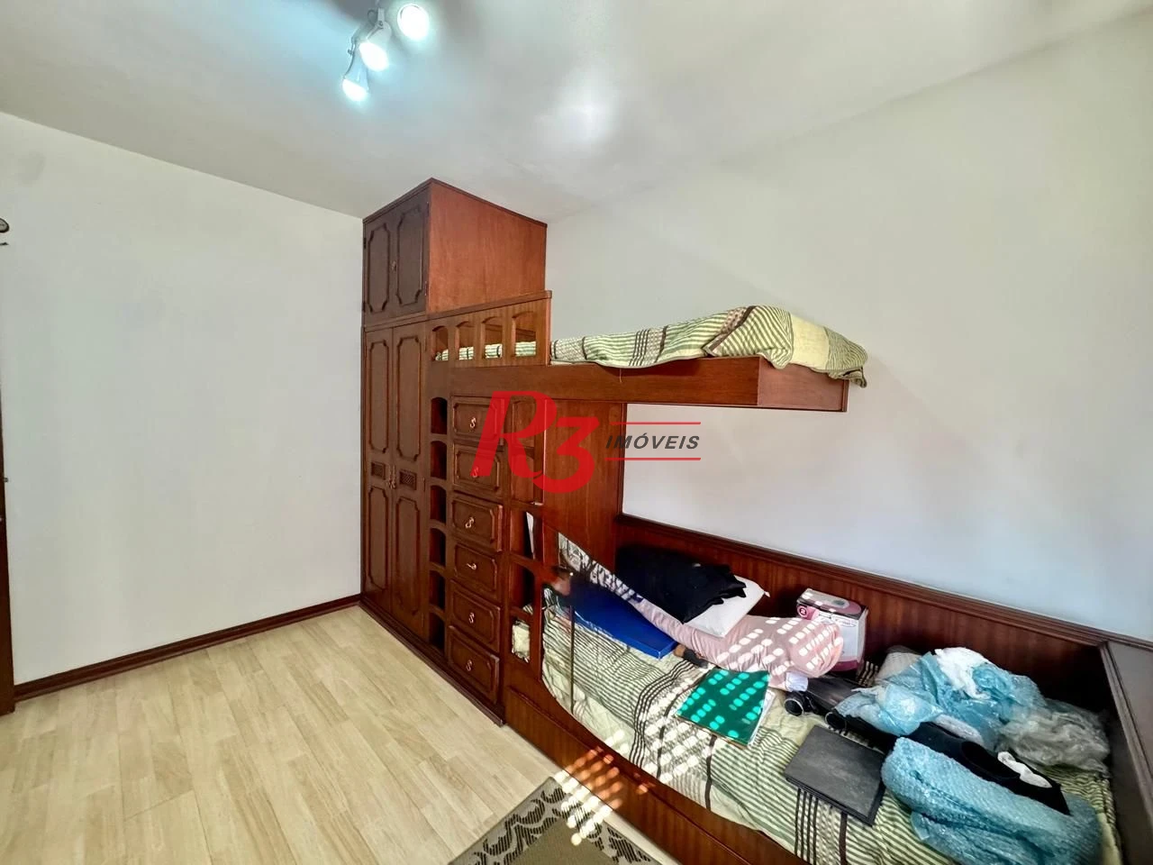 Apartamento com 3 dormitórios à venda, 142 m² por R$ 1.100.000,00 - Boqueirão - Santos/SP