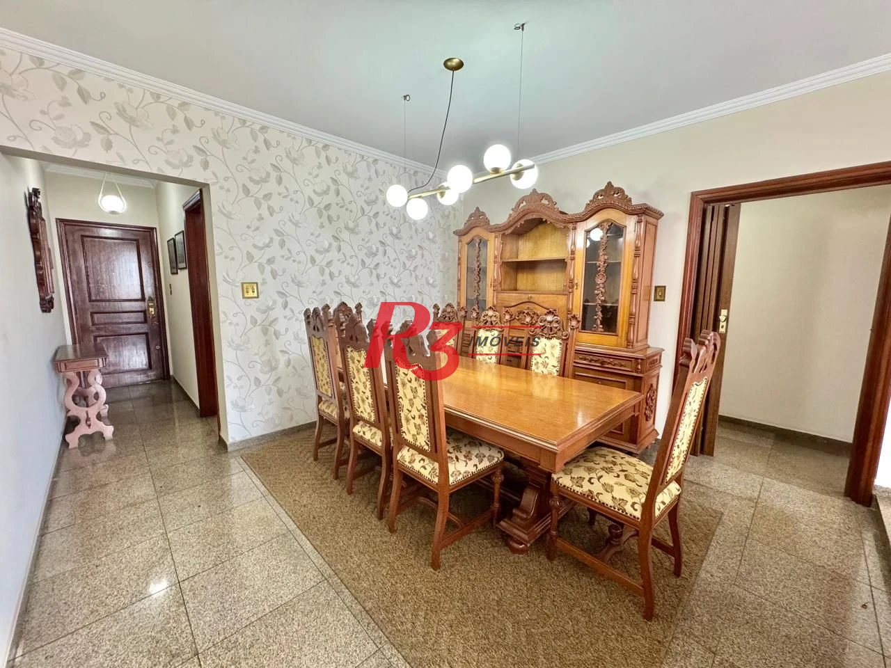 Apartamento com 3 dormitórios à venda, 142 m² por R$ 1.100.000,00 - Boqueirão - Santos/SP