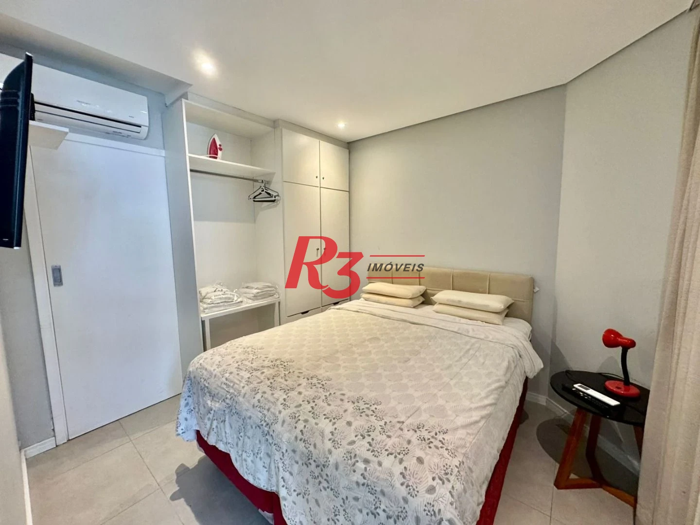 Apartamento com 1 dormitório, 45 m² - venda por R$ 660.000,00 ou aluguel por R$ 5.620,00/mês - Pompéia - Santos/SP