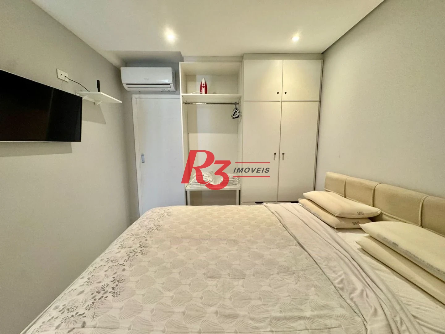 Apartamento com 1 dormitório, 45 m² - venda por R$ 660.000,00 ou aluguel por R$ 5.620,00/mês - Pompéia - Santos/SP