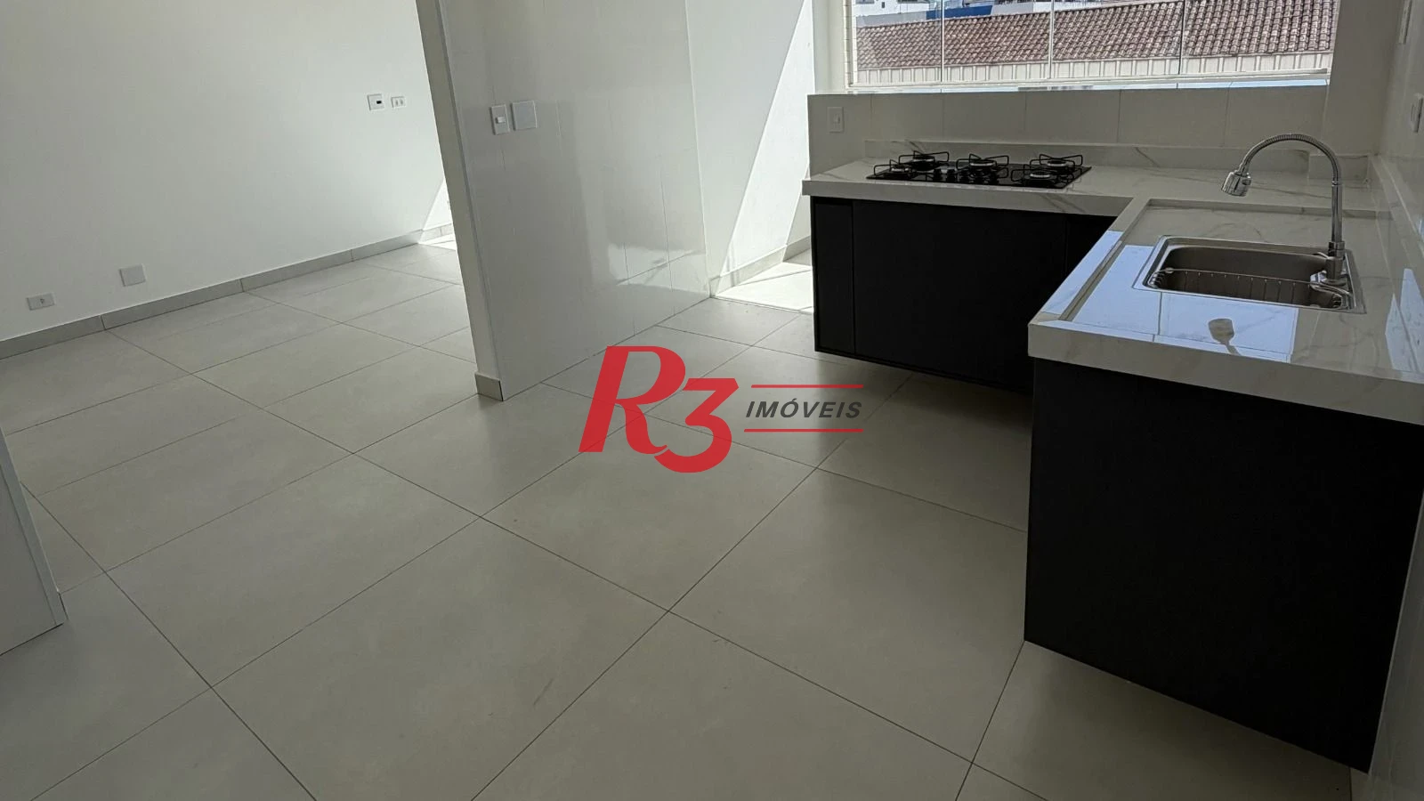 Apartamento à venda, 80 m² por R$ 595.000,00 - Embaré - Santos/SP