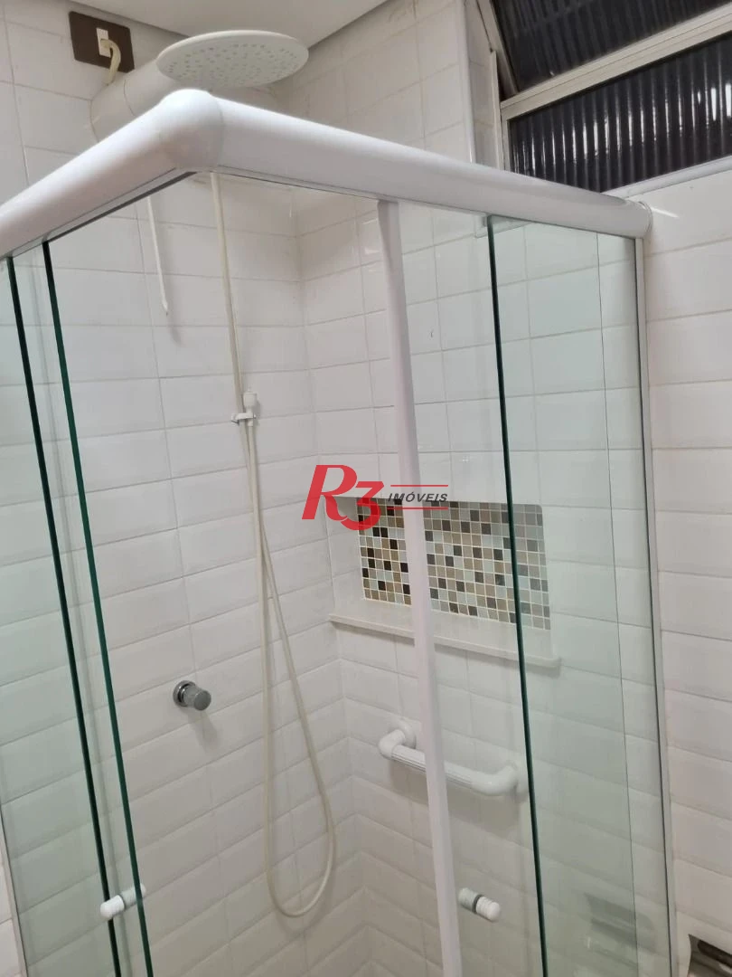 Apartamento com 1 dormitório para alugar, 60 m² por R$ 3.700,00/mês - Pompéia - Santos/SP