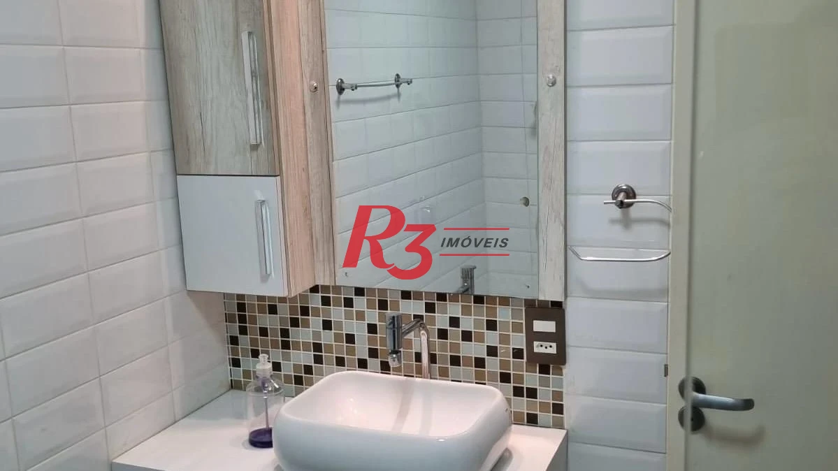 Apartamento com 1 dormitório para alugar, 60 m² por R$ 3.700,00/mês - Pompéia - Santos/SP