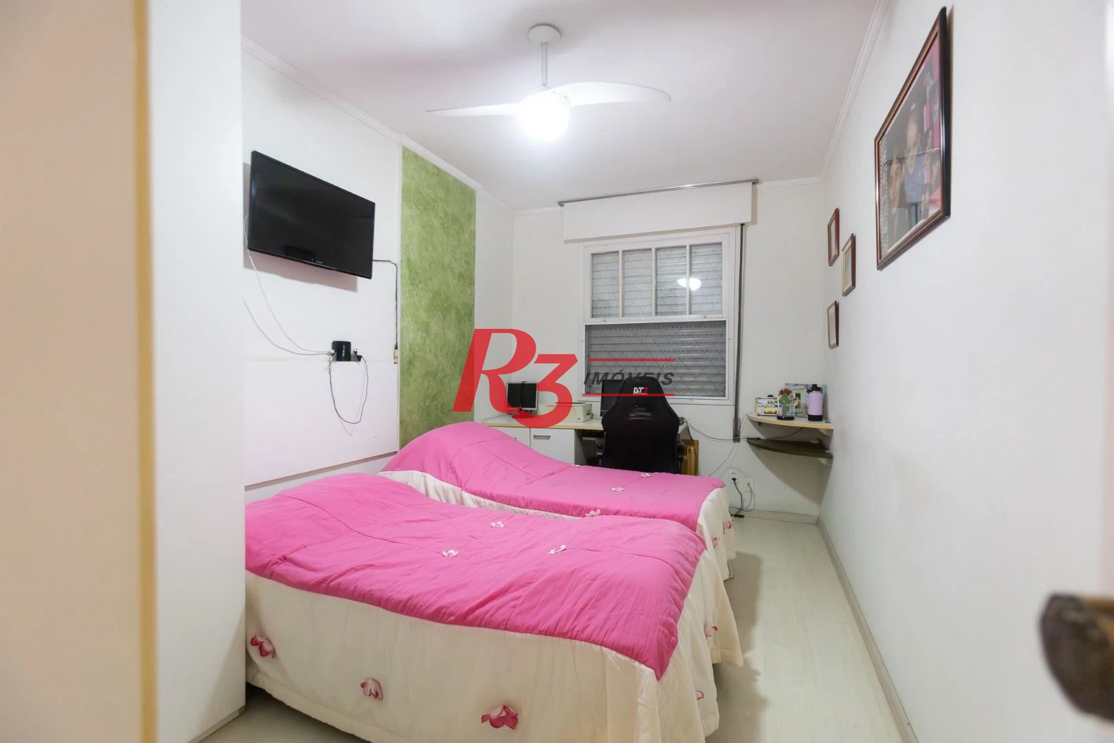 Apartamento com 2 dormitórios à venda, 101 m² por R$ 648.000,00 - Ponta da Praia - Santos/SP