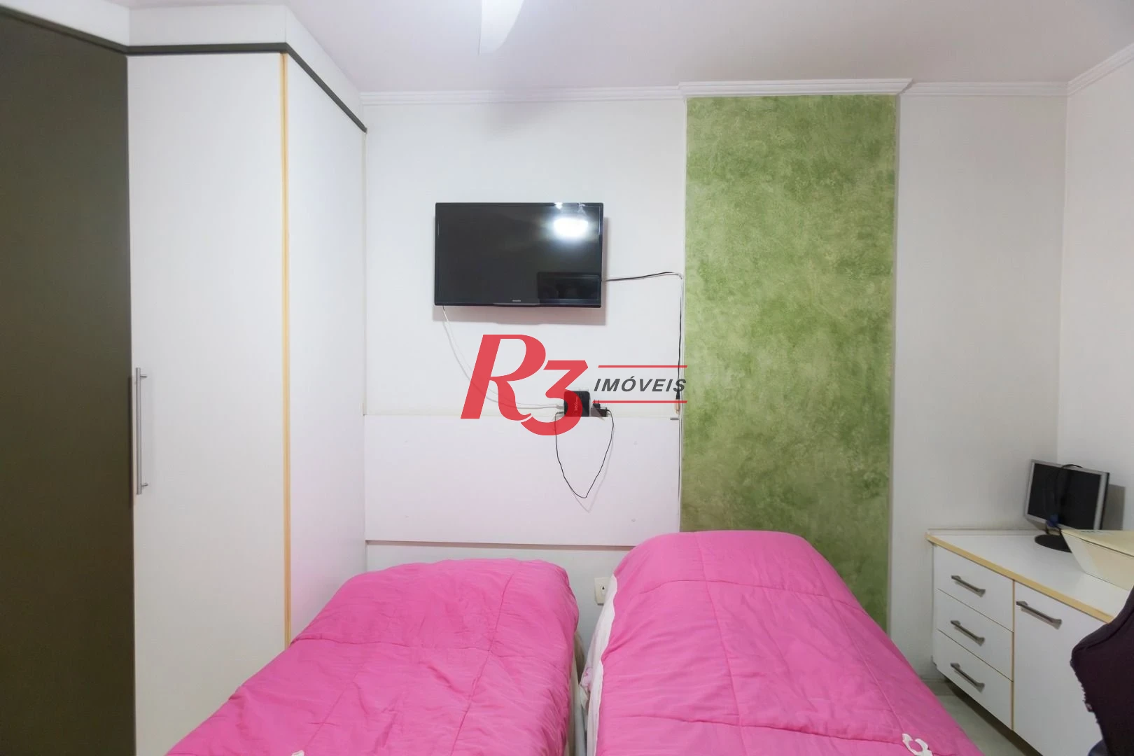 Apartamento com 2 dormitórios à venda, 101 m² por R$ 648.000,00 - Ponta da Praia - Santos/SP