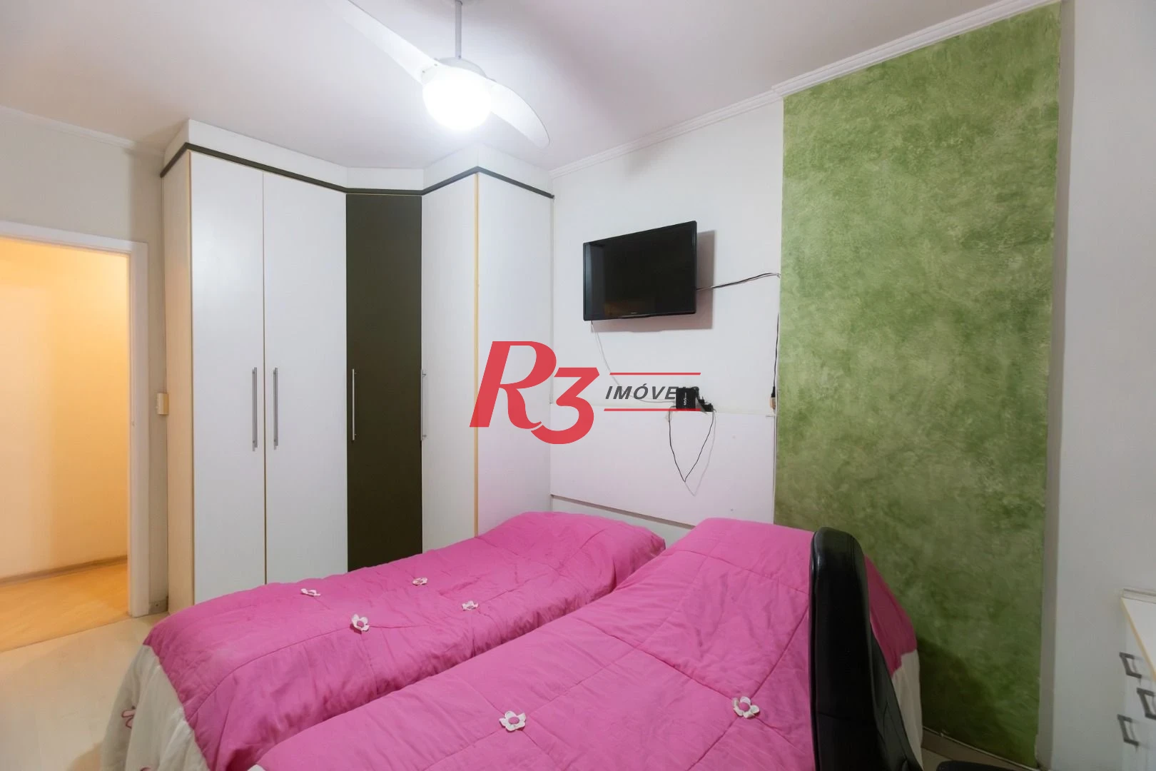 Apartamento com 2 dormitórios à venda, 101 m² por R$ 648.000,00 - Ponta da Praia - Santos/SP