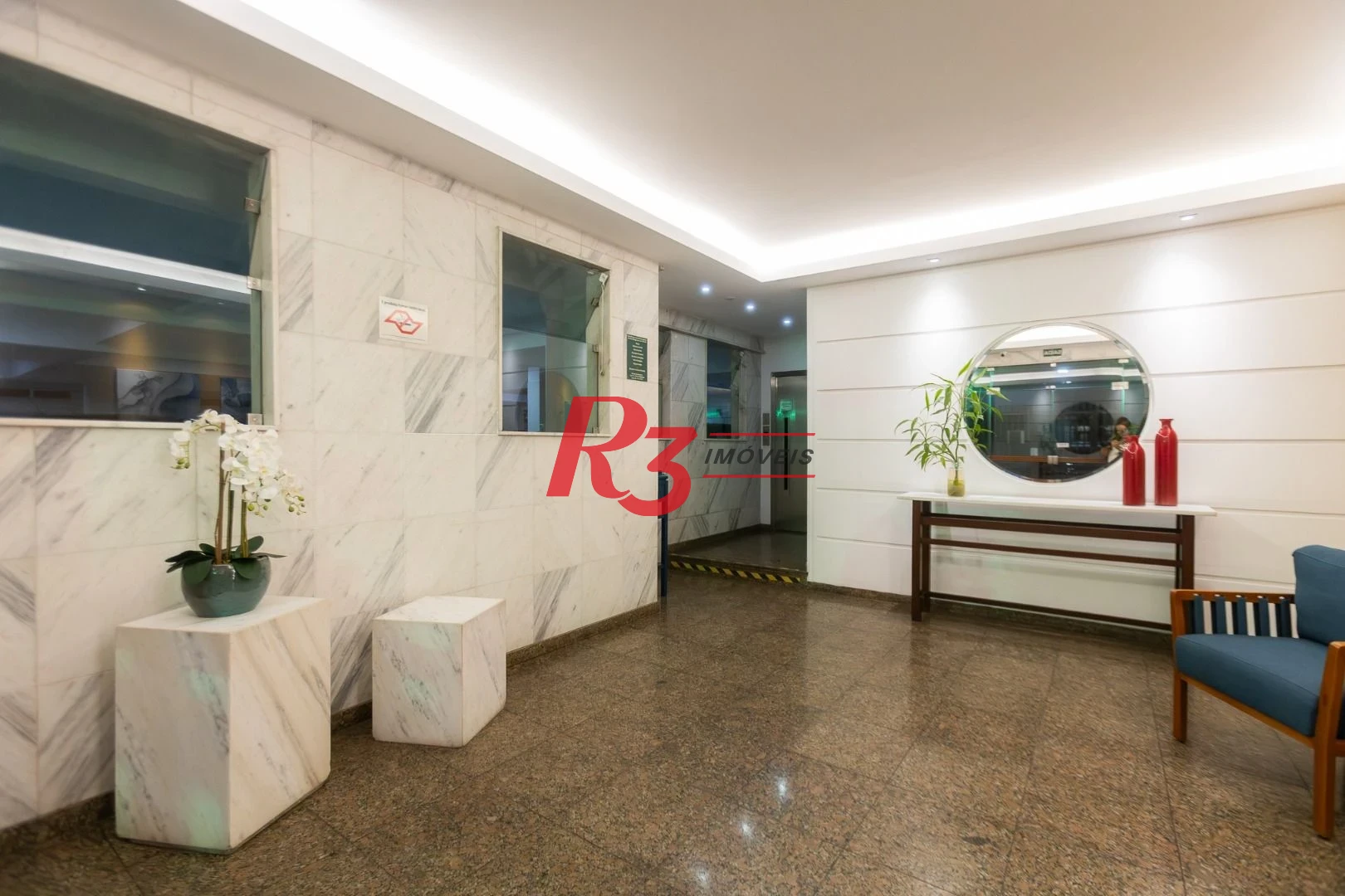 Apartamento com 2 dormitórios à venda, 101 m² por R$ 648.000,00 - Ponta da Praia - Santos/SP
