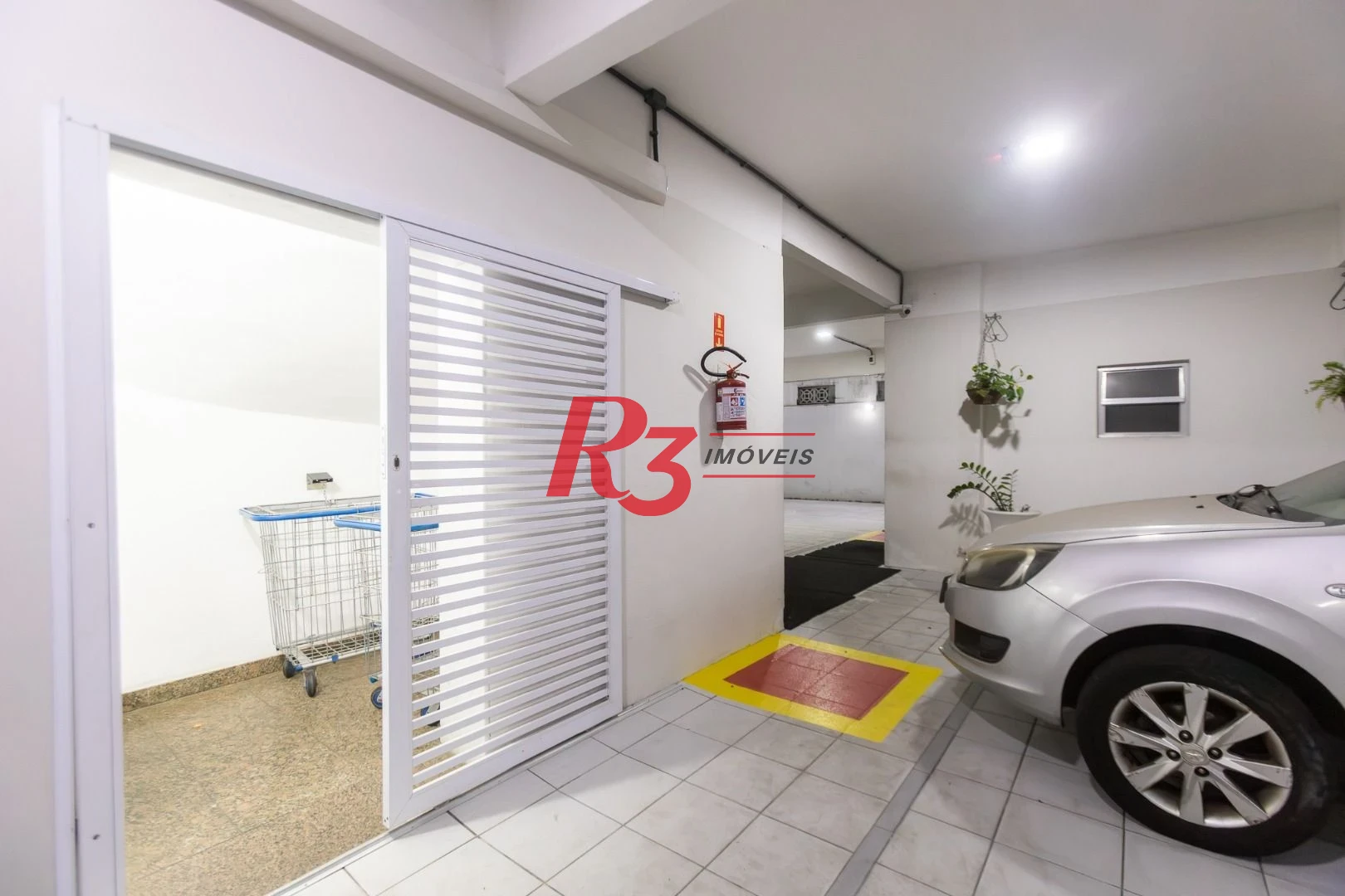 Apartamento com 2 dormitórios à venda, 101 m² por R$ 648.000,00 - Ponta da Praia - Santos/SP