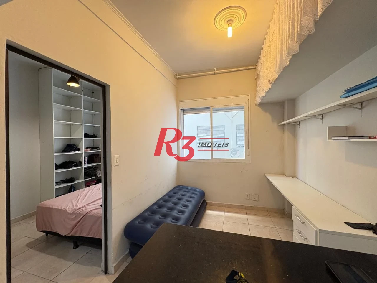 Kitnet à venda, 32 m² por R$ 300.000,00 - Embaré - Santos/SP