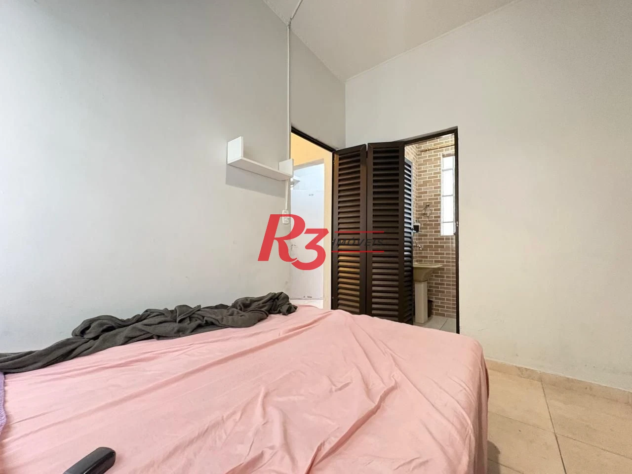 Kitnet à venda, 32 m² por R$ 300.000,00 - Embaré - Santos/SP