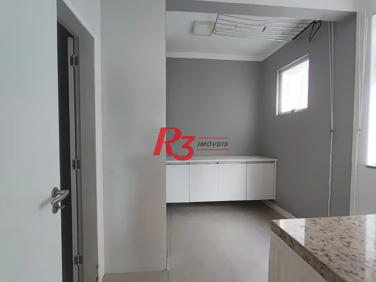 Sobrado à venda, 230 m² por R$ 1.800.000,00 - Vila Belmiro - Santos/SP