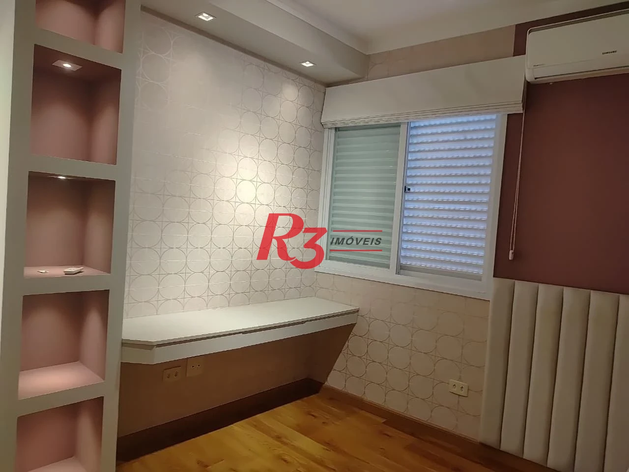 Sobrado à venda, 230 m² por R$ 1.800.000,00 - Vila Belmiro - Santos/SP
