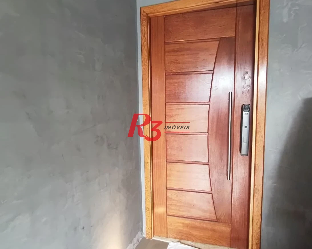 Sobrado à venda, 230 m² por R$ 1.800.000,00 - Vila Belmiro - Santos/SP