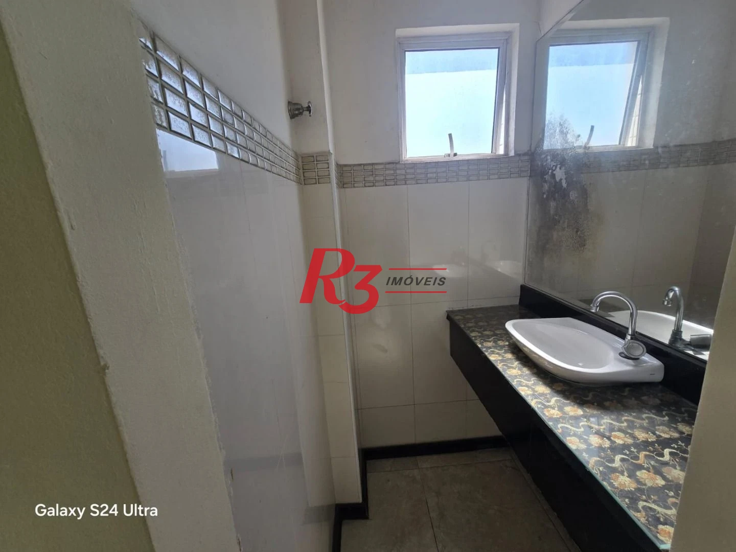 Casa com 3 dormitórios à venda, 130 m² por R$ 600.000,00 - Vila São Jorge - Santos/SP
