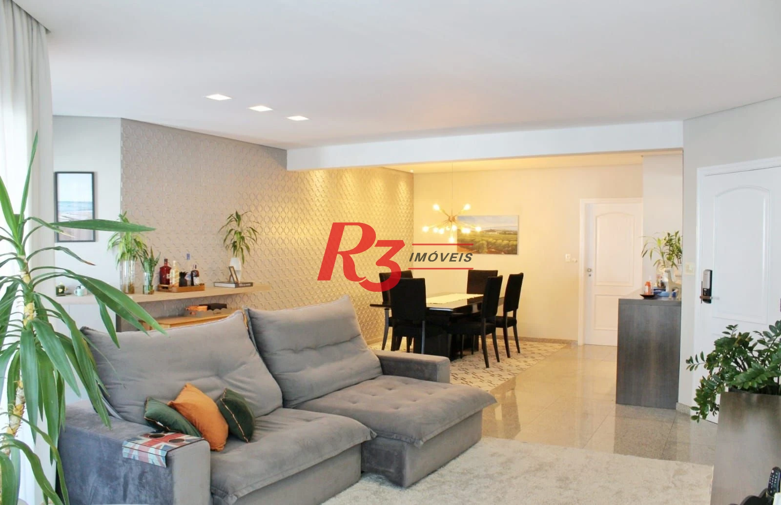 Apartamento com 4 suítes à venda, 200 m² por R$ 3.000.000,00 - Gonzaga - Santos/SP